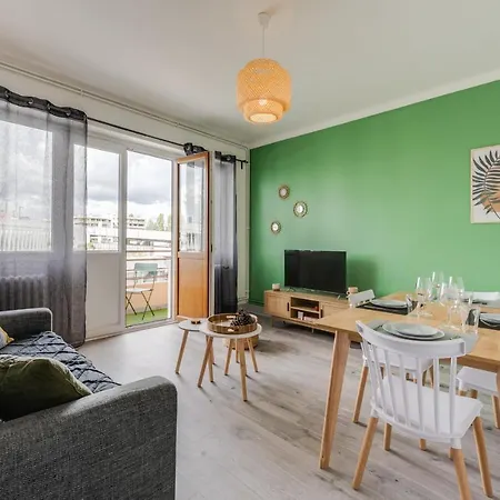Ferienwohnung Le Parmelan - Beautiful T2 With Balcony For Up To 4 People Annecy Exterior foto