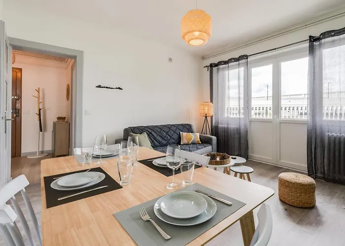 Le Parmelan - Beautiful T2 With Balcony For Up To 4 People